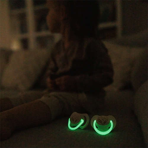 Nighttime peace thanks to the glowing handle