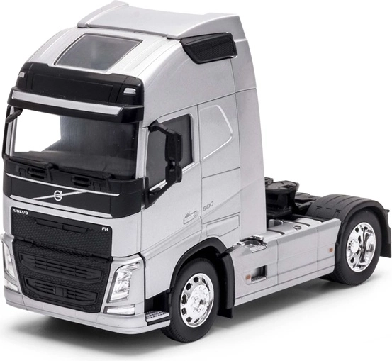 Volvo FH4 Truck Model 1:32 Scale