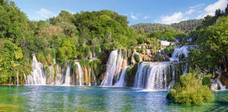 Puzzle 4000 pièces Cascades de KRKA, Croatie CASTORLAND