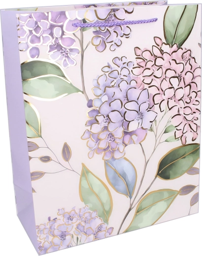 Sturdy construction and comfortable handles