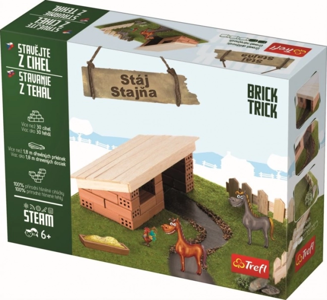 Trefl Brick Trick Stable