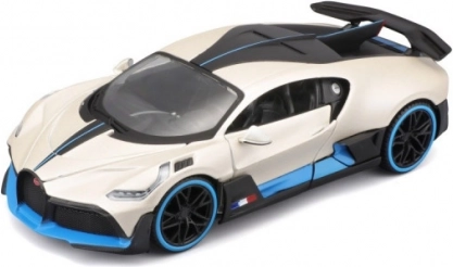 BUGATTI Divo Car Model 1:24 white