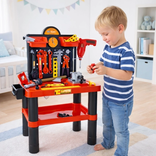 Superficie di lavoro stabile con morsa e scala metrica