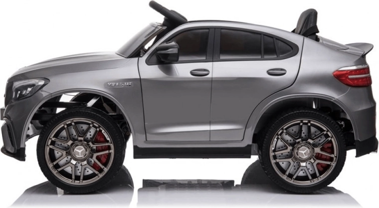 Komfort og stabilitet: affjedring, EVA-hjul og lædersæde