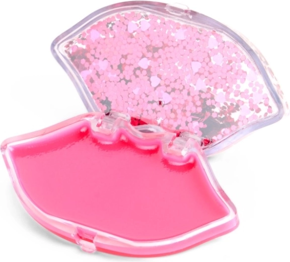 Sparkly design that delights