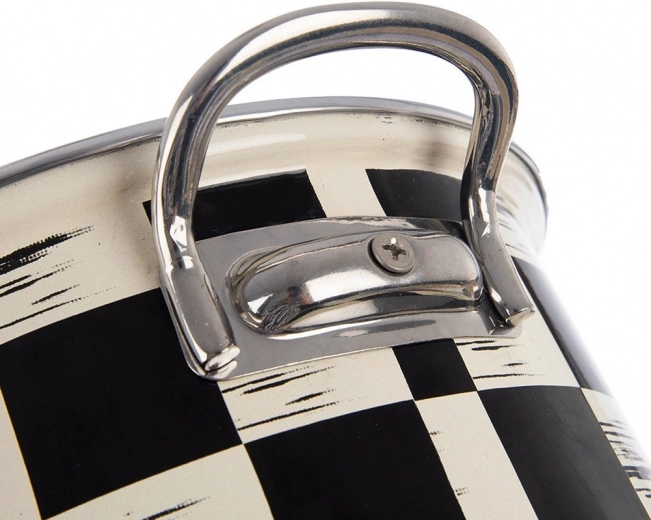 Comfortabele metalen grepen en roestvrijstalen rand