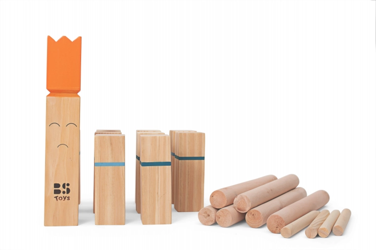 Kubb – Viking chess from solid wood for outdoor fun