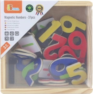 Wooden Magnetic Numbers in a Box