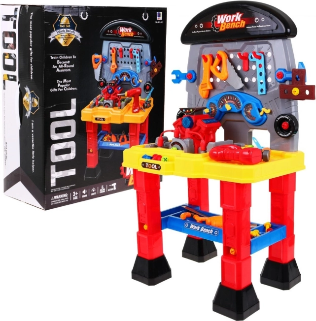 Kids' workshop with engine and light effects