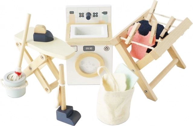 Le Toy Van laundry furniture for a dollhouse