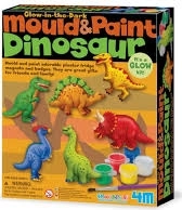Fabrication et peinture de dinosaures