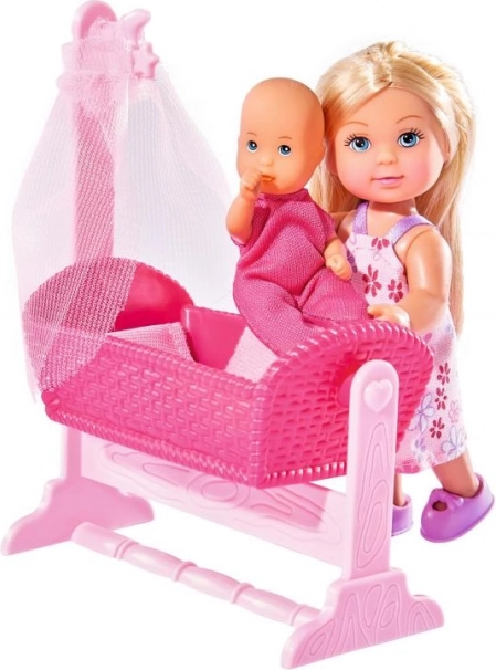 Dukke Evi Love med baby og vugge