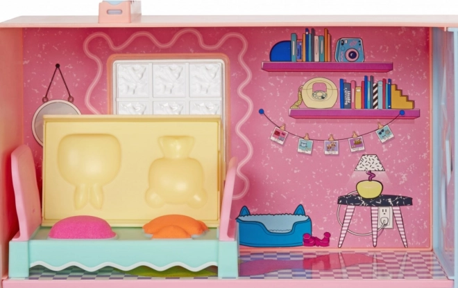 Dollhouse with Kinetic Sand L.O.L. Surprise