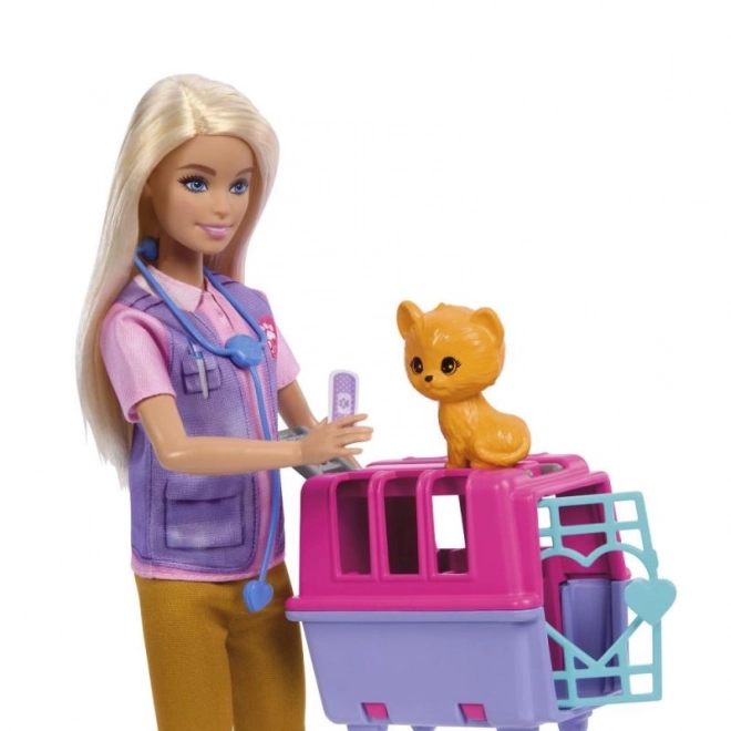 Barbie Rescues Animals Doll - Blonde