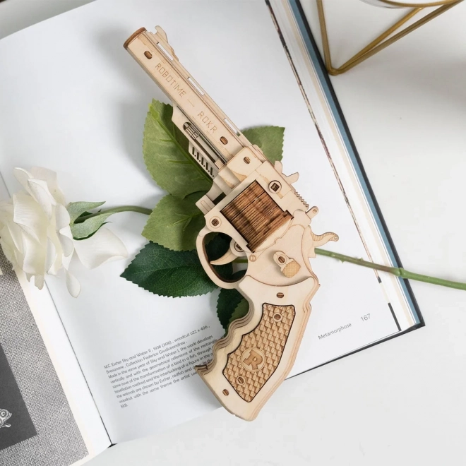 Rokr 3D Wooden Puzzle Corsac Revolver M60