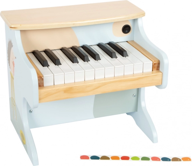 Playful start with colorful key markings
