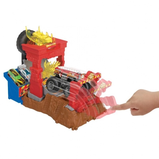 Hot Wheels Monster Trucks Arena Racing Challenge Playset