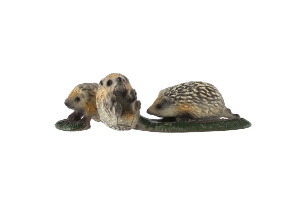 Western Hedgehog Mother and Babies Animal Set