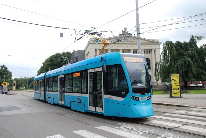 Moderna tramvaja Ostrava modra 47 cm