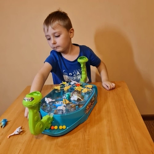 Dinosaur Battle Arcade Game