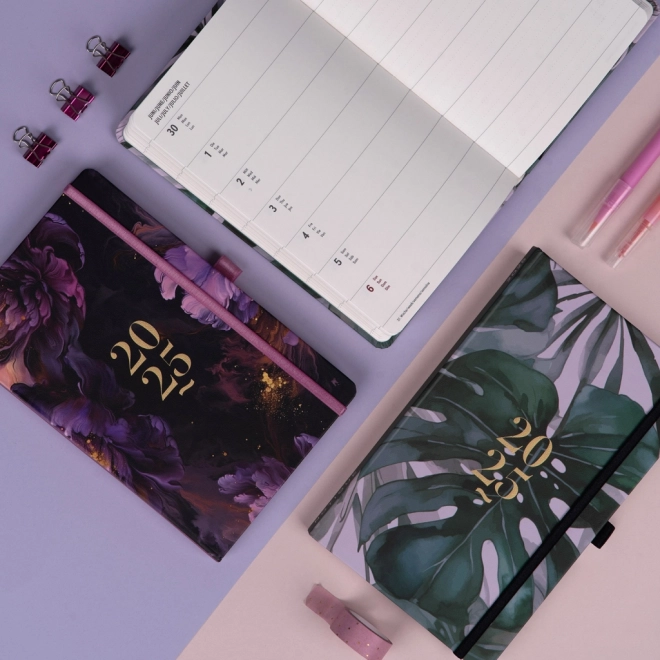 Weekly Planner Monstera Design 2025