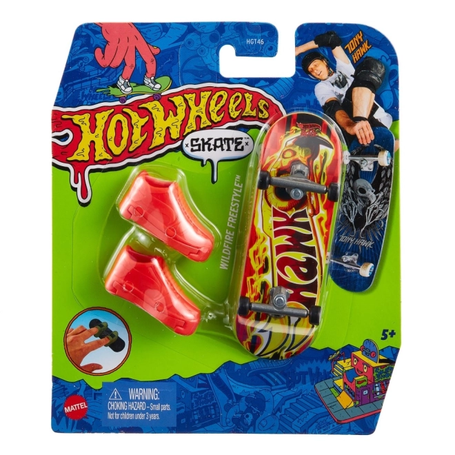 Fingerboard with Removable Skate Shoes by Hot Wheels