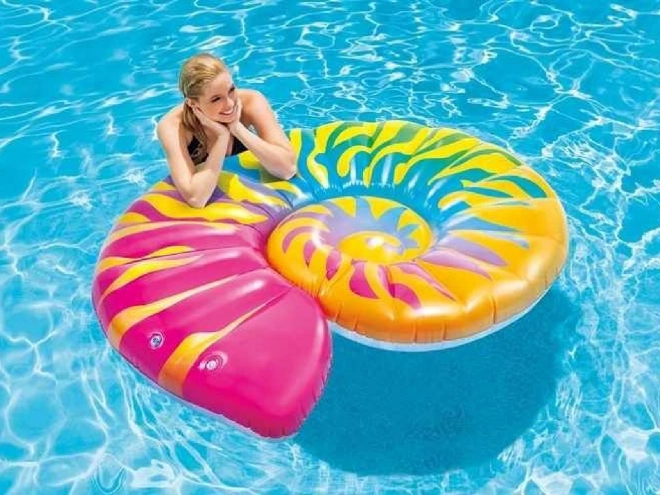 Inflatable Shell Lounge