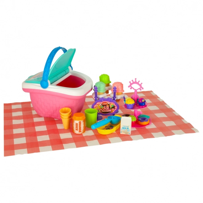 Cesto da picnic con dessert