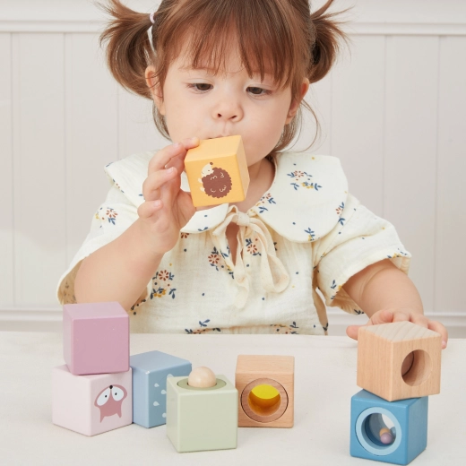 Jeu libre créatif et sécurisé