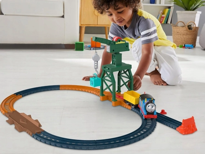 Thomas & Friends Set with Motorized Engine and Crane