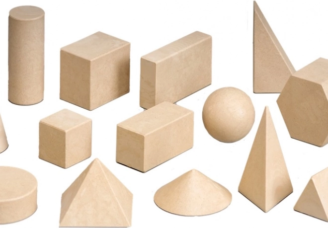 Set di figure geometriche in legno