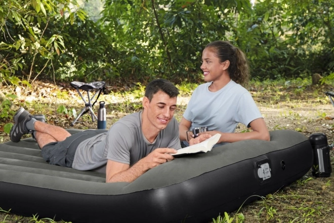 Inflatable Mattress With Pump