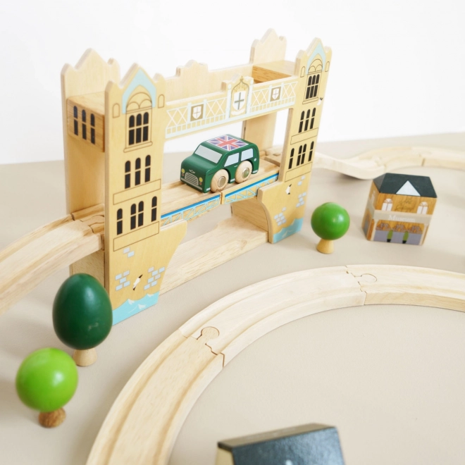 Le Toy Van City Wooden Train Set