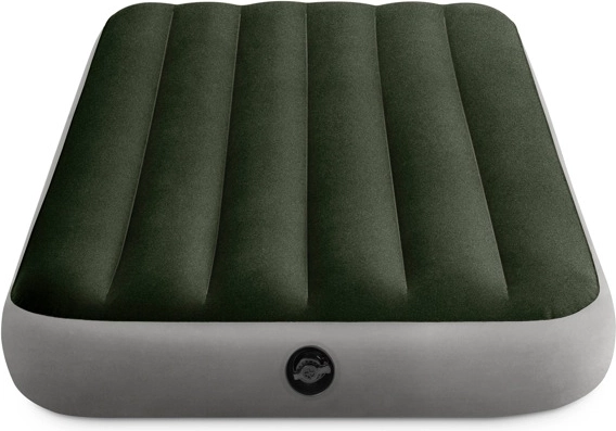 Pohodlný velurový povrch a odolná konstrukce