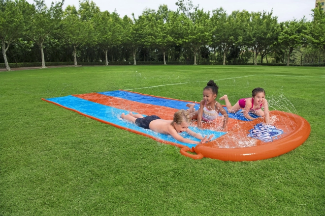 Triple Water Slide with Sprinkler