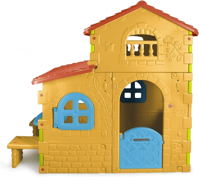 Garden House Super Villa with Table and Chairs