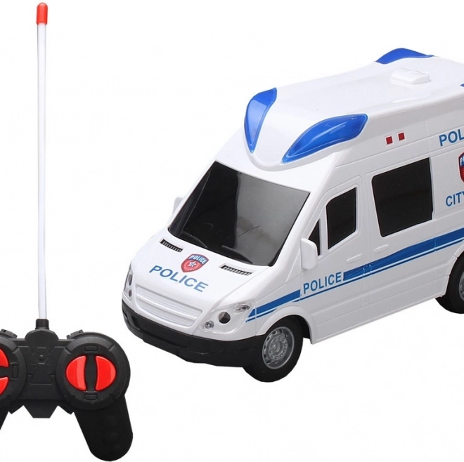 Policijski auto na daljinsko upravljanje