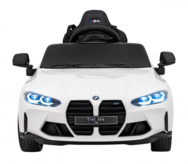 BMW M4 Biele Vozidlo – Biele