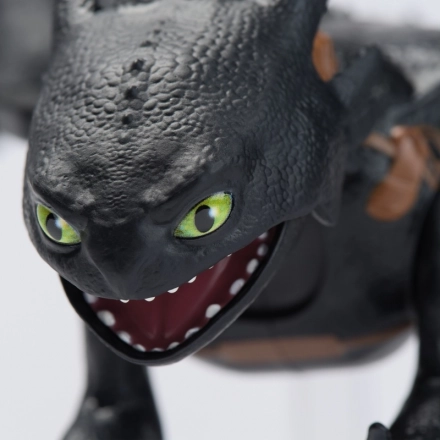 How to Train Your Dragon Toothless with Sound and Light Effects