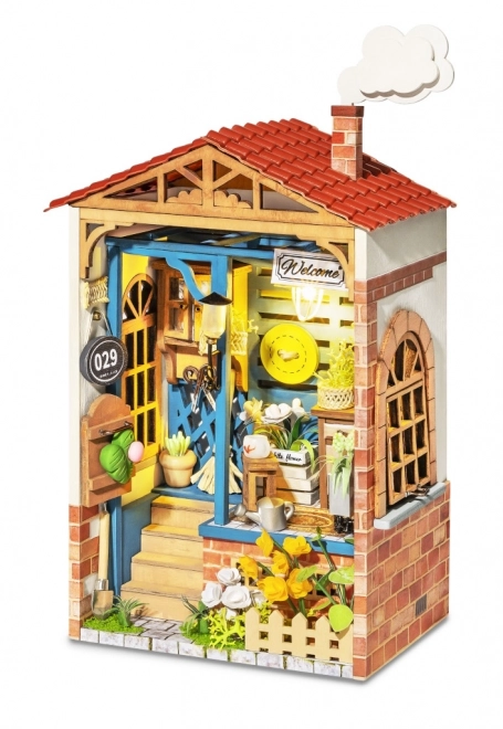 RoboTime Miniature Dream Yard Dollhouse