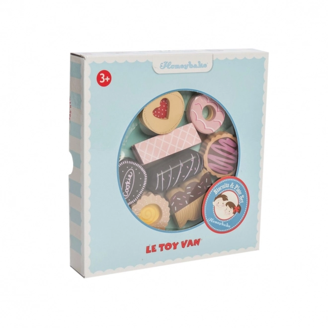 Le Toy Van plate with cookies