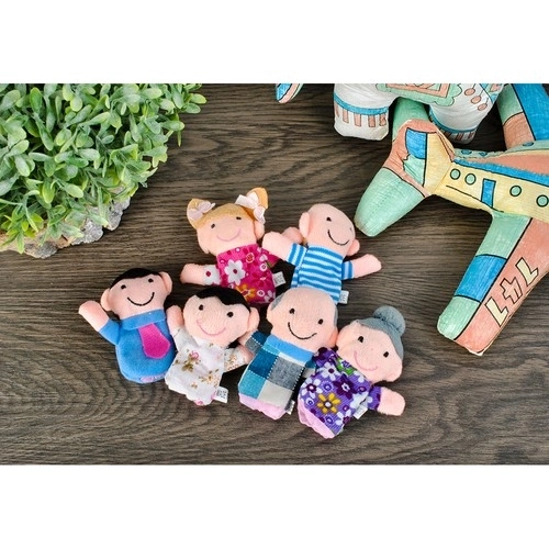 Set of 6 Finger Puppet Plush Toys - Family Characters