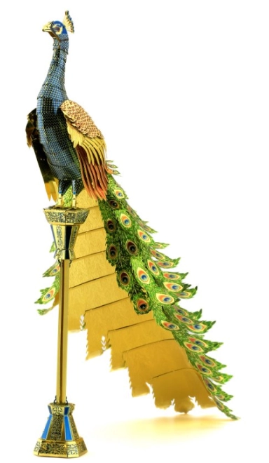 Precision metal model with true-to-life details