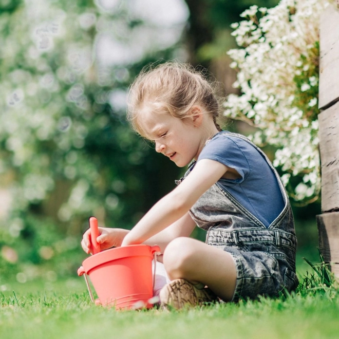 Eco-friendly Pink Shovel by Bigjigs Toys