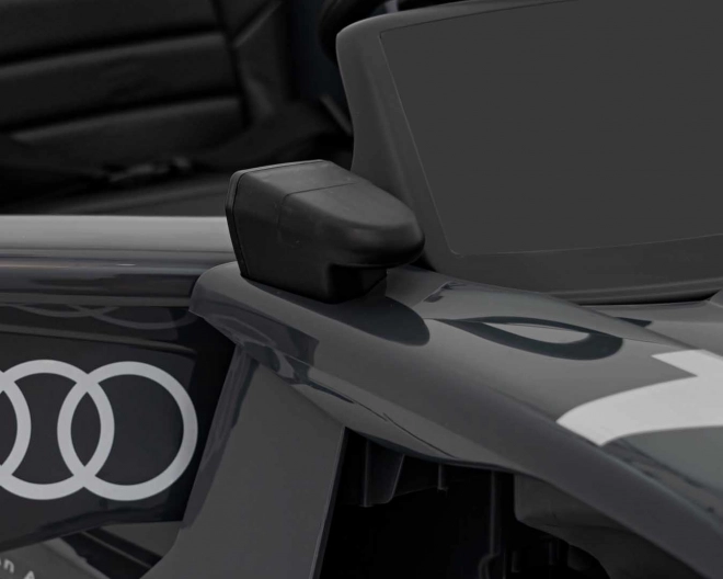 Audi RSQ E-TRON vehicle Gray