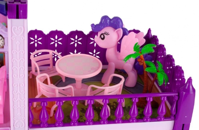 Dollhouse with Ponies Villa