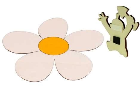 Wooden Decorative Magnet Daisy