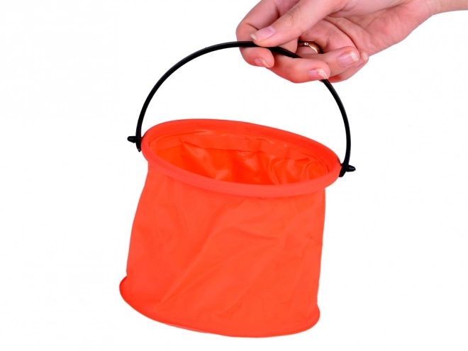 Collapsible Bucket for Young Explorers