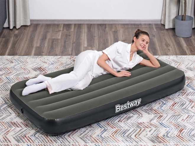 Comfortable Bestway Tritech Air Mattress Twin