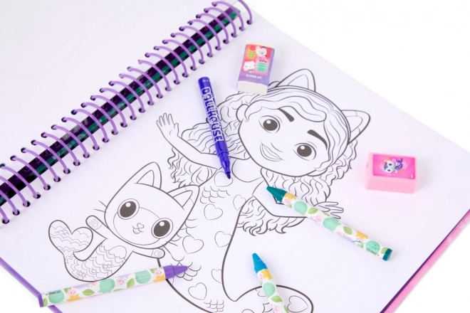 Libro di disegni e attività La casetta magica di Gabby